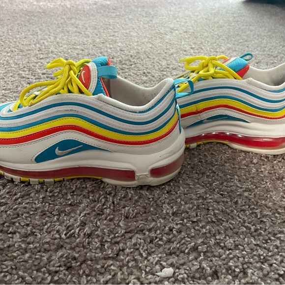 Nike Air max tennis shoes size 4 US - Picture 5 of 7